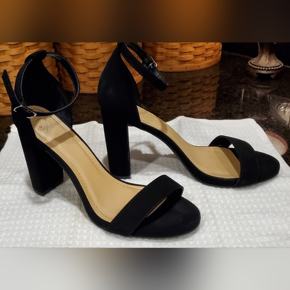 Black strappy heels
